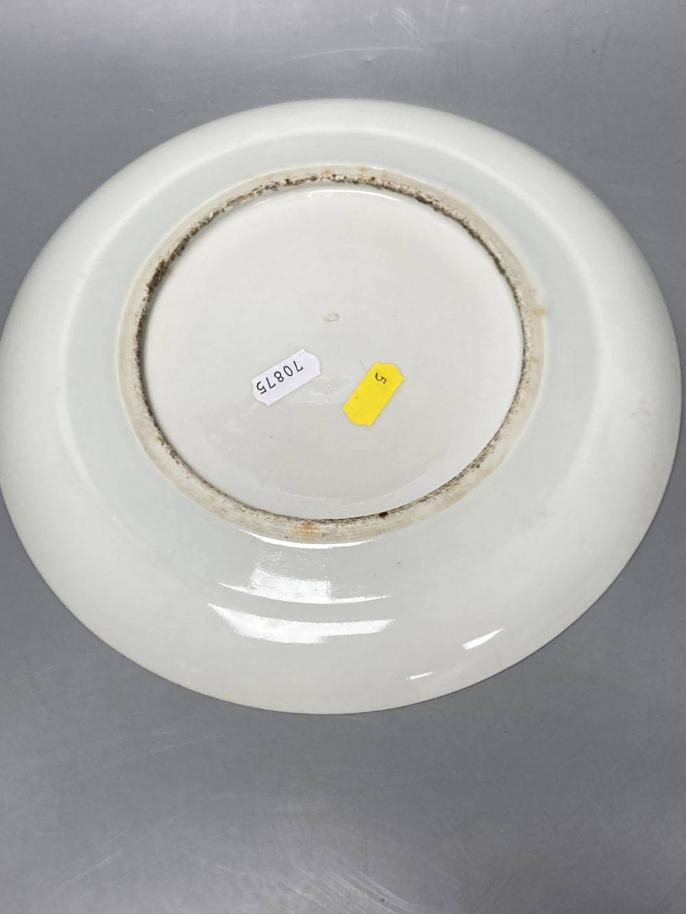 A pair of Chinese wall vases, famille rose dish and pot, dish 25cm diameter, 19th/20th century